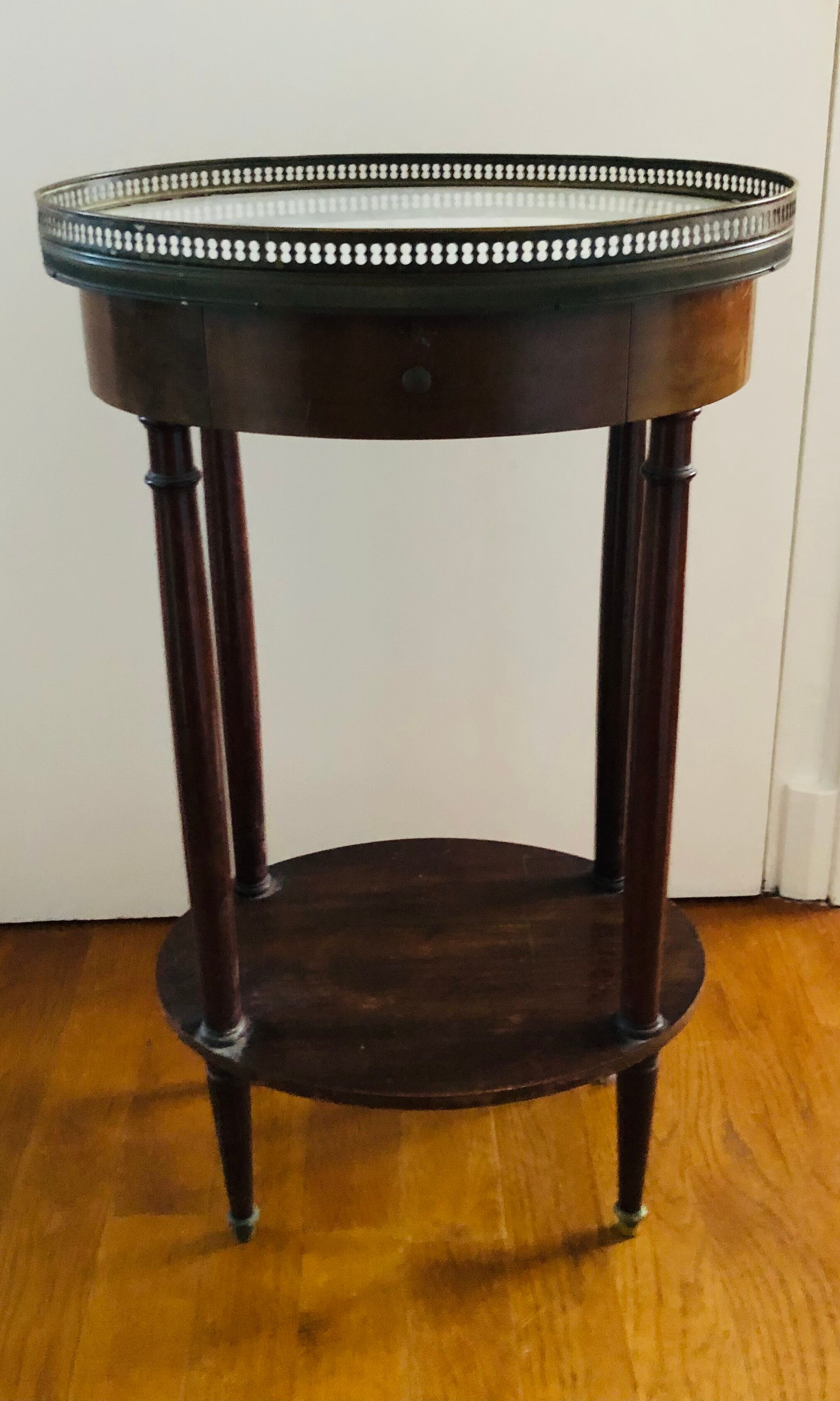 Pedestal table on marble