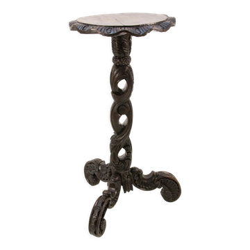 Table sculptée française