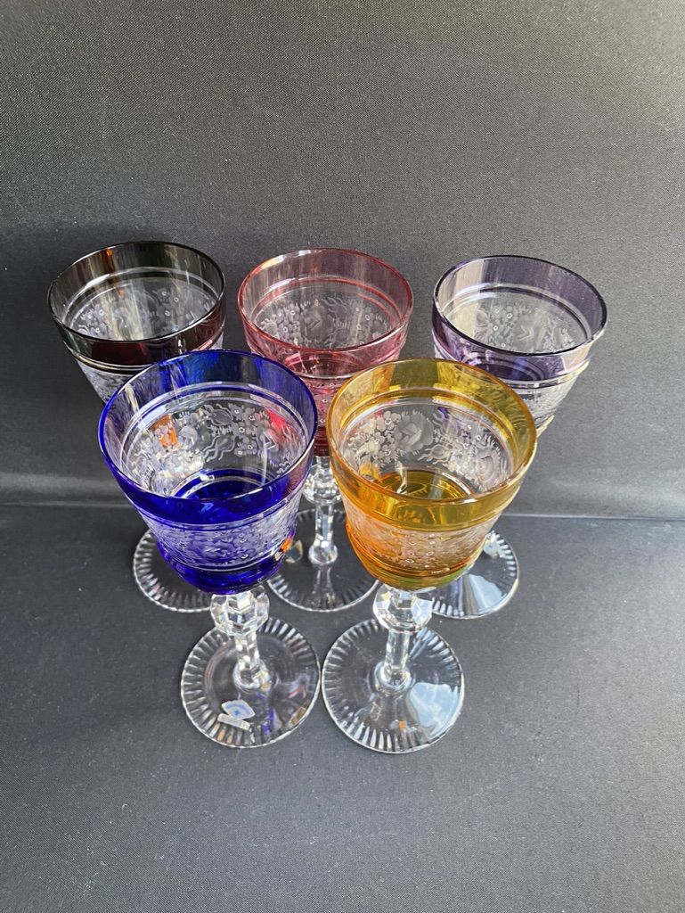 Josephinenhütte - red wine glasses (5) - Art Nouveau - Cut and engraved Crystal Roemer