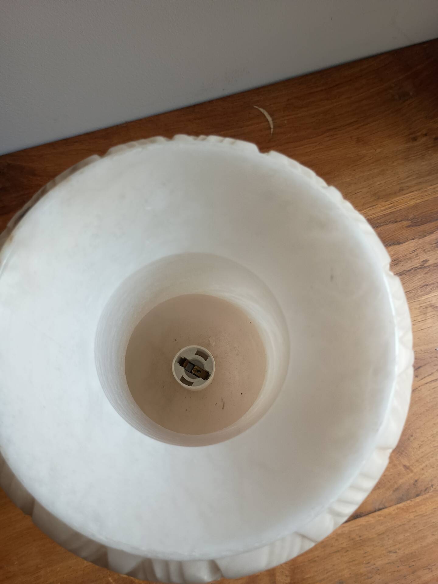 Alabaster lamp