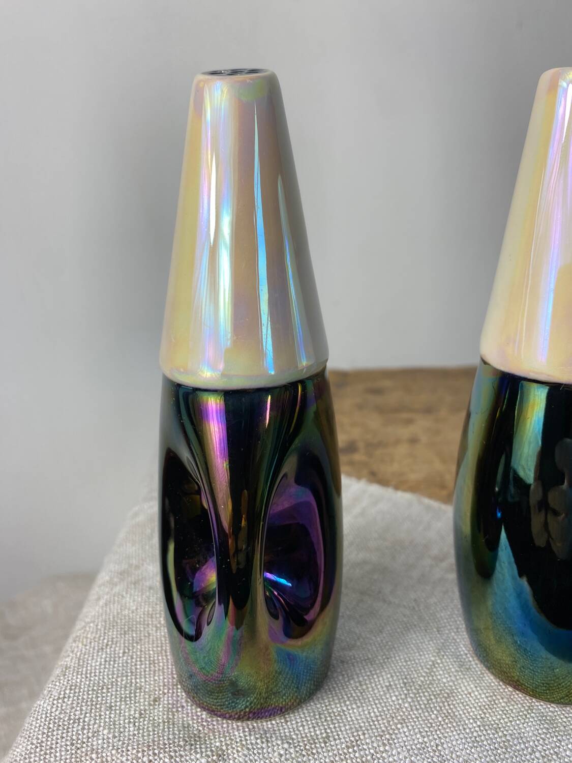Ceramic salt and pepper shakers from the Verceram collection
