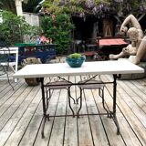 Bistro table