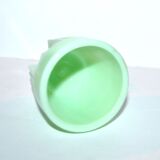 Egg cup – Art Deco cup in light green opaline glass