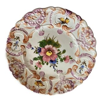 Assiette style barbotine fleurs et papillons