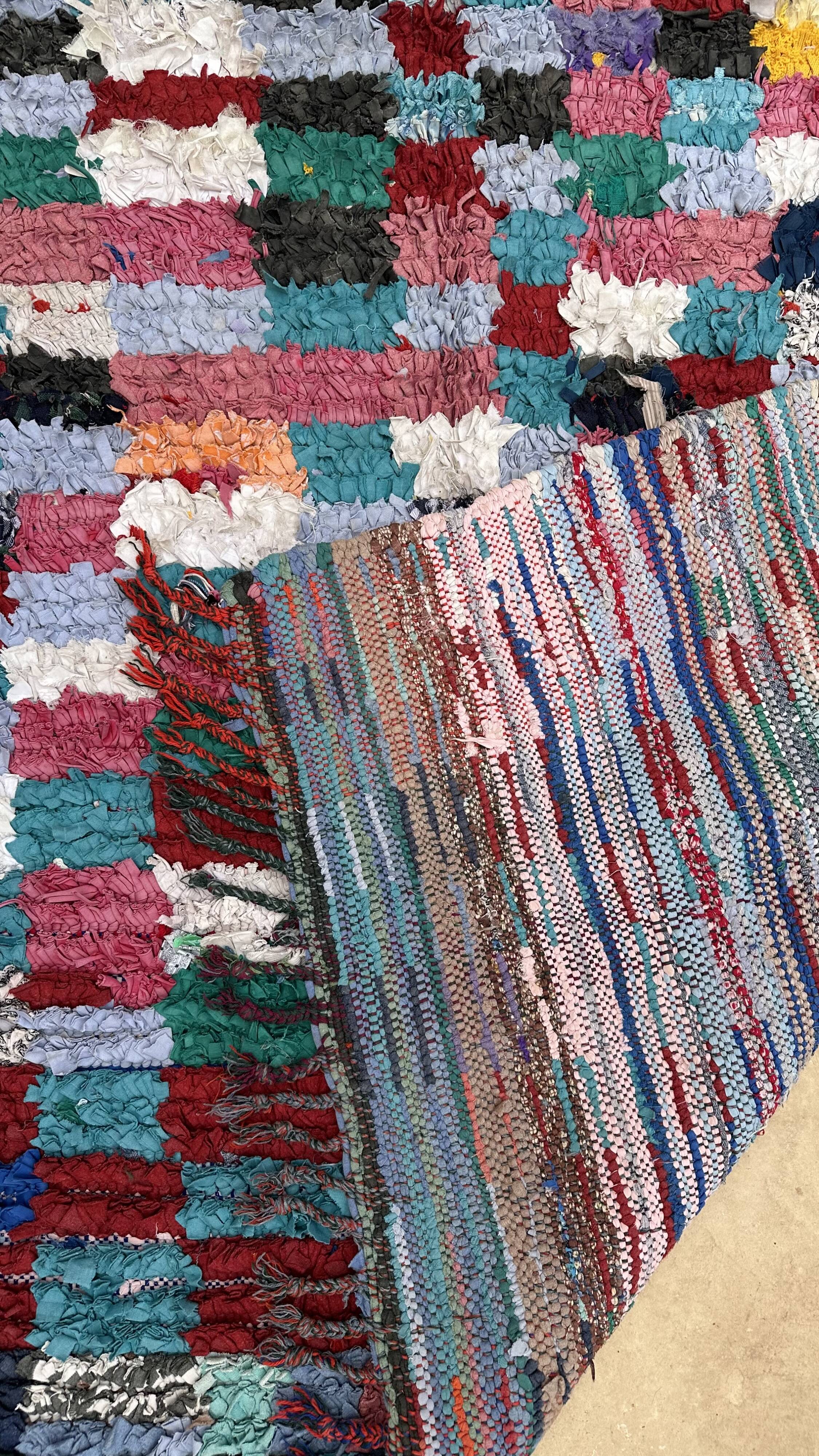 Colorful Boucherouite Moroccan rug - 141 x 237 cm