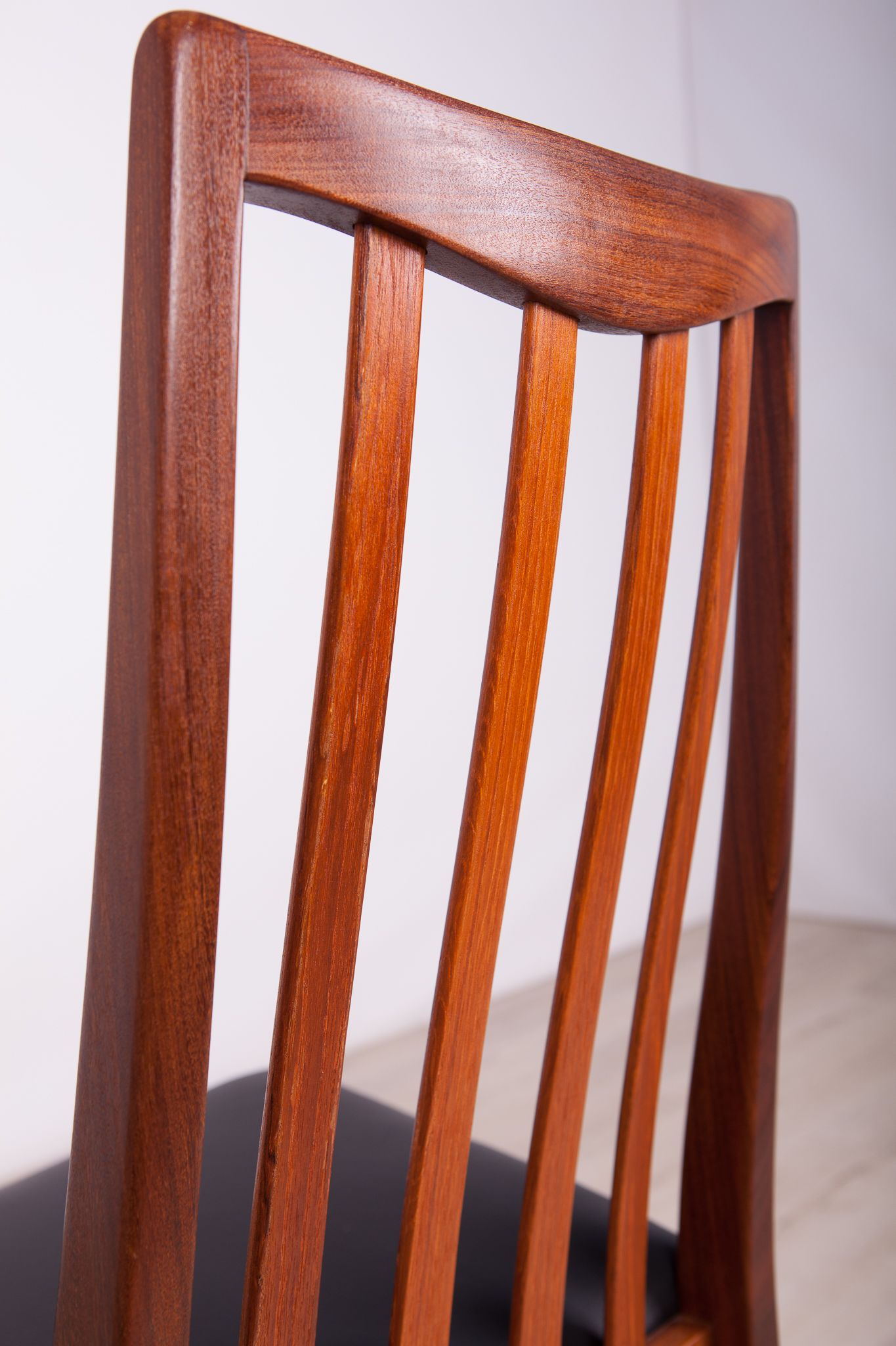 Mid Century Teak & Leather Dining Chairs by Leslie Dandy for G-Plan, 1960
