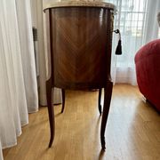 Louis XV chest of drawers in marquetry and gilded bronze, marble top