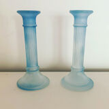 Paire de chandeliers bleue translucide