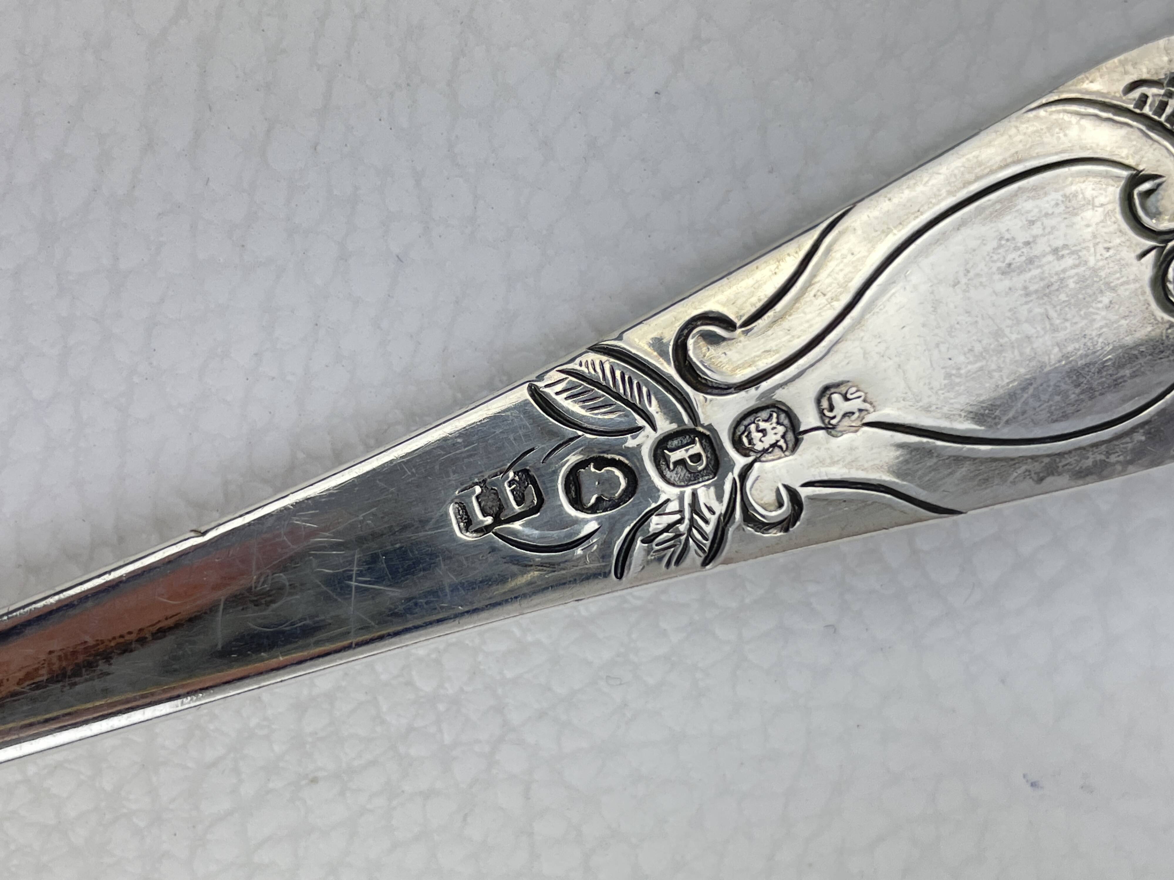 Pair of berry spoons in sterling silver english