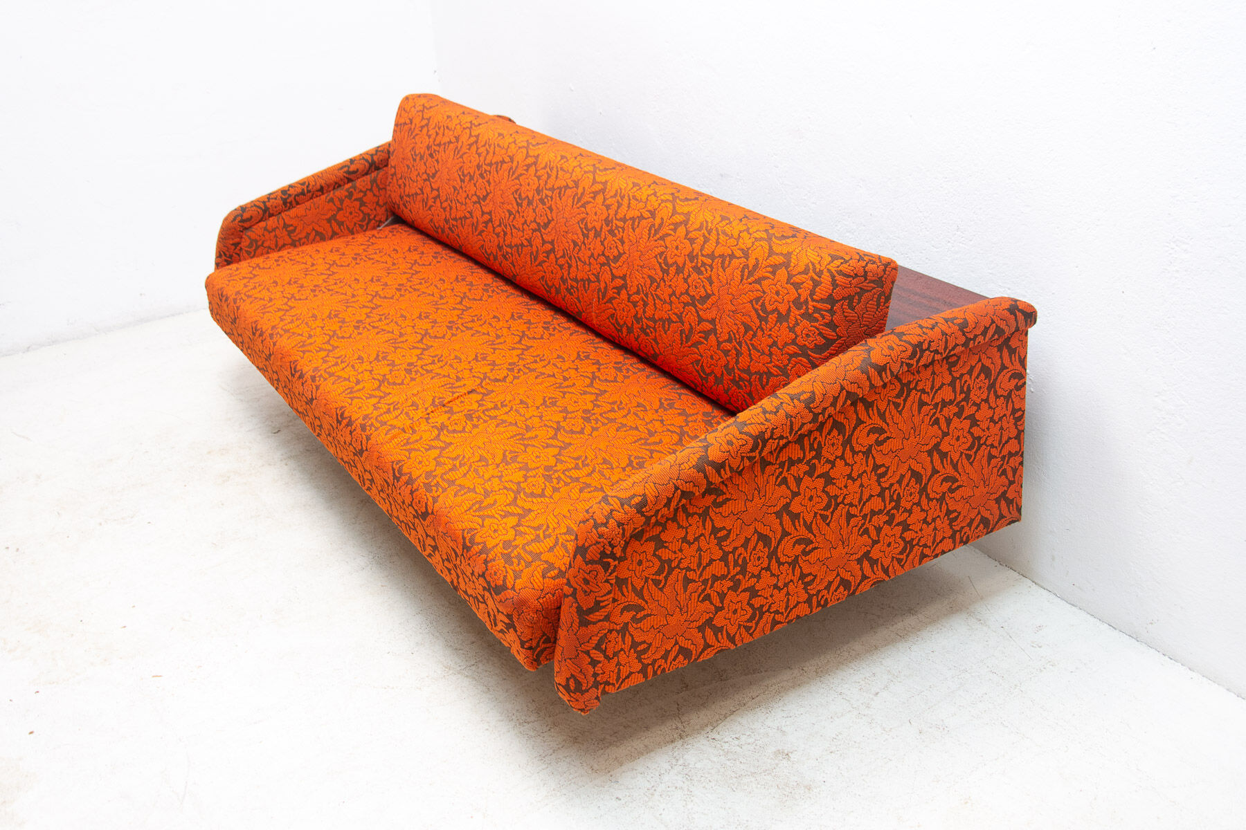 Canapé-lit pliant du milieu du siècle, années 1960, Tchécoslovaquie