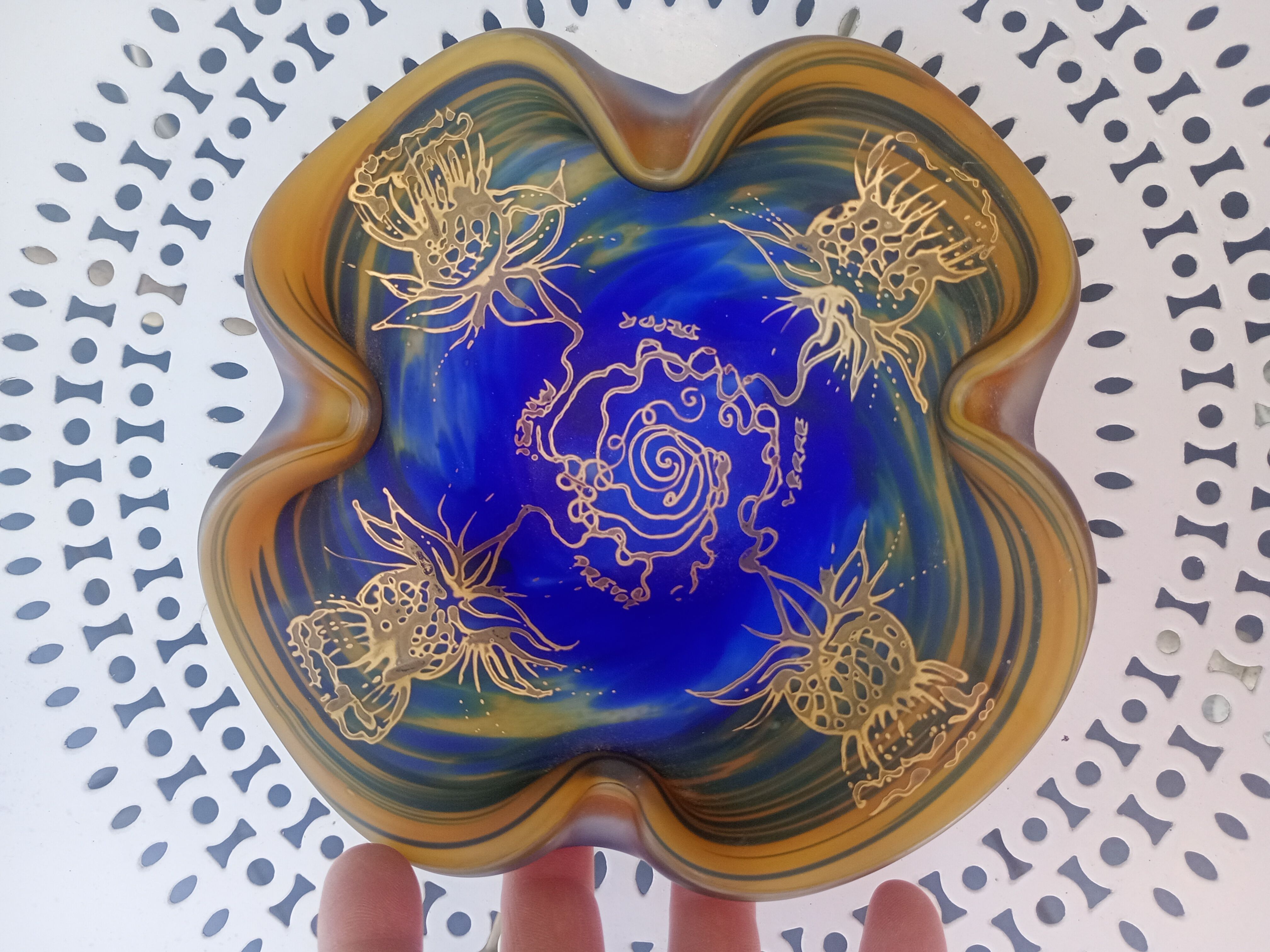 Gabriel Millesi - Pérouges - Polychrome glass corolla bowl with gold decoration