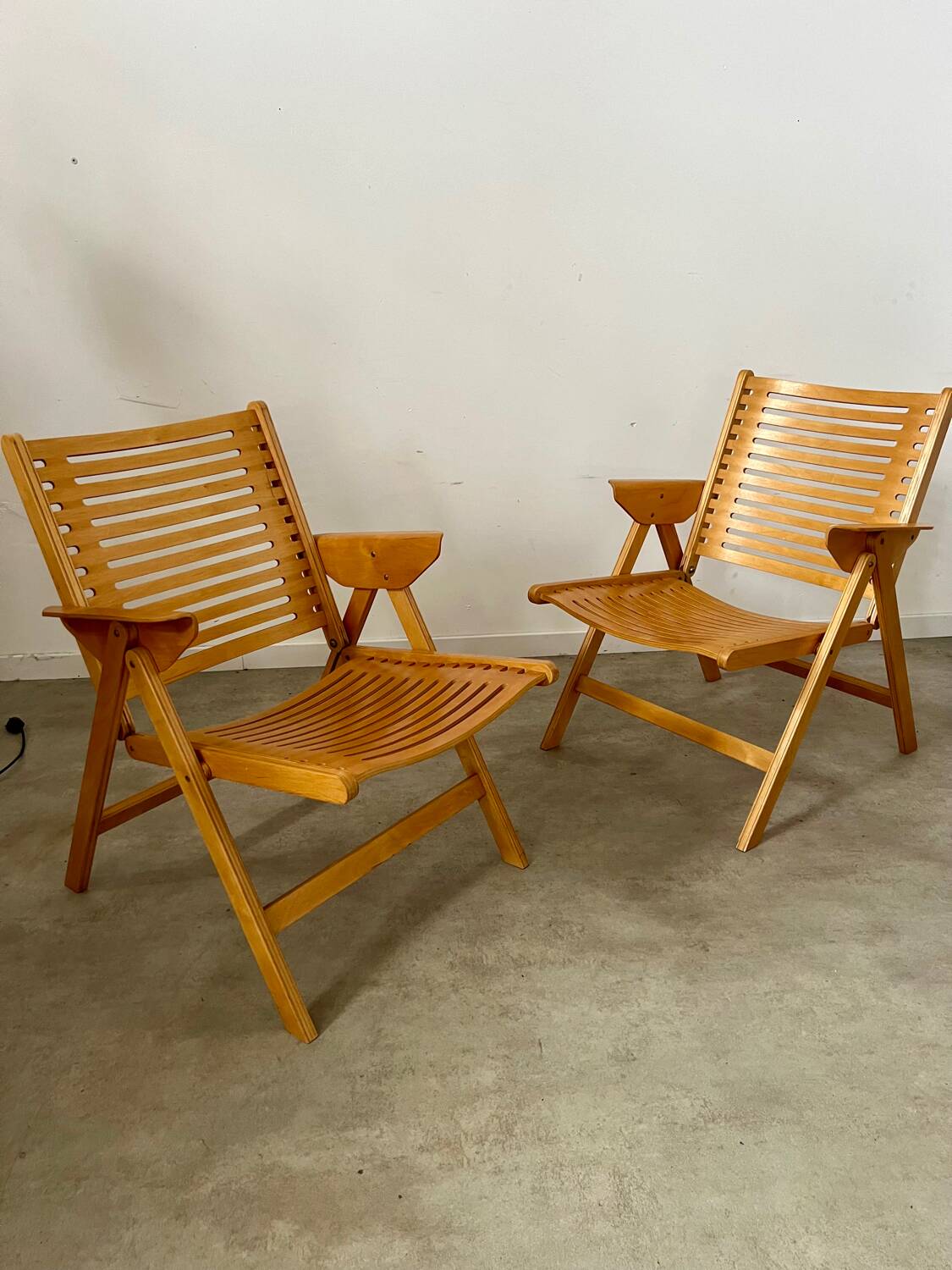 Lot 2 folding armchairs "Rex lounge" design Niko KRALJ bent beech 60s vintage
