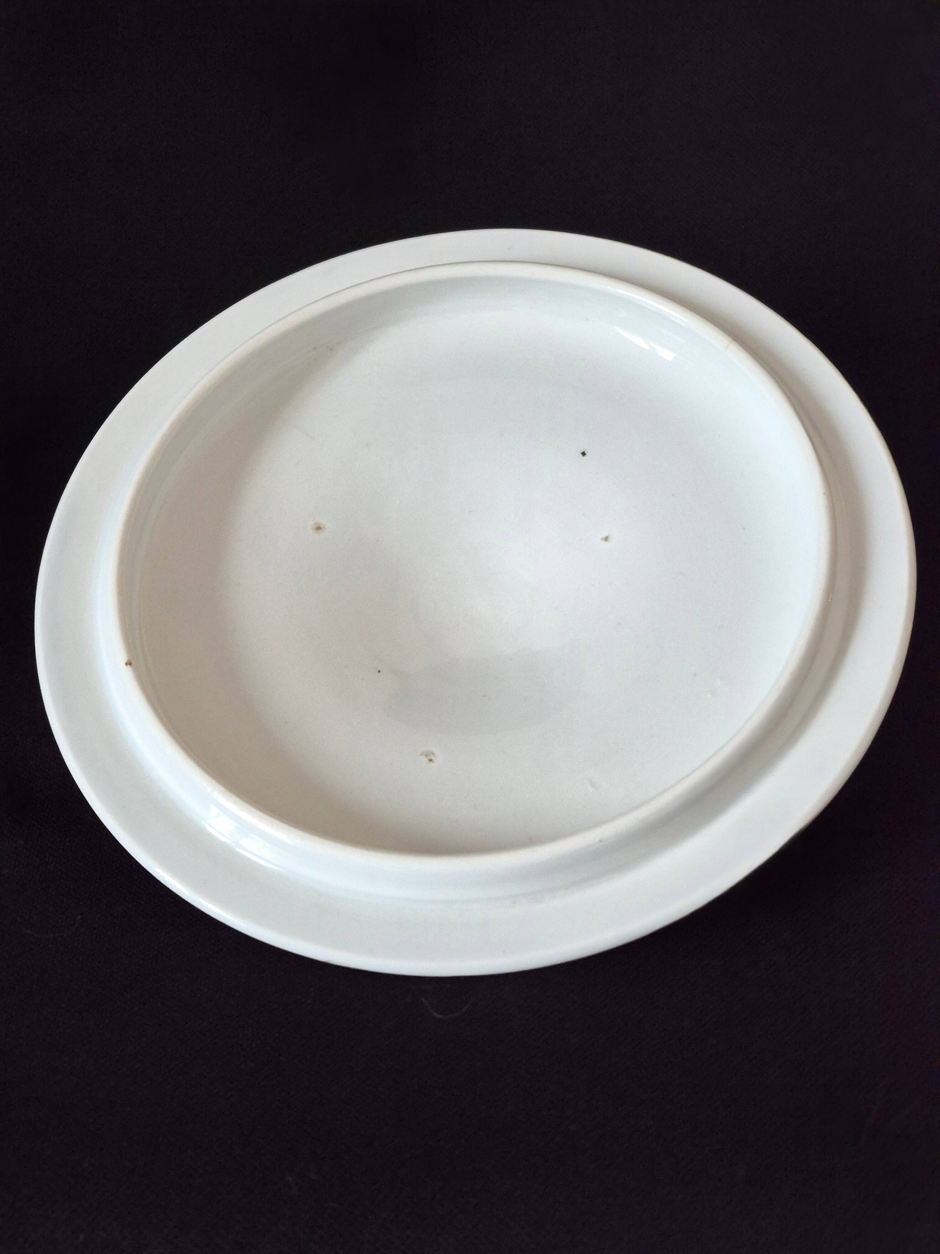 Vegetable dish or soup tureen in Onnaing earthenware A524