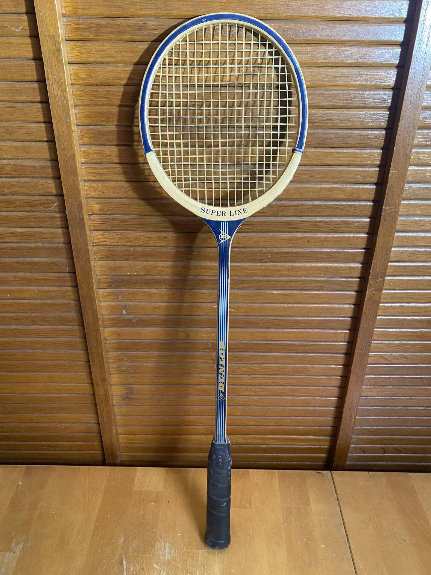 Vintage dunlop badminton racket wood + sports cover #e240