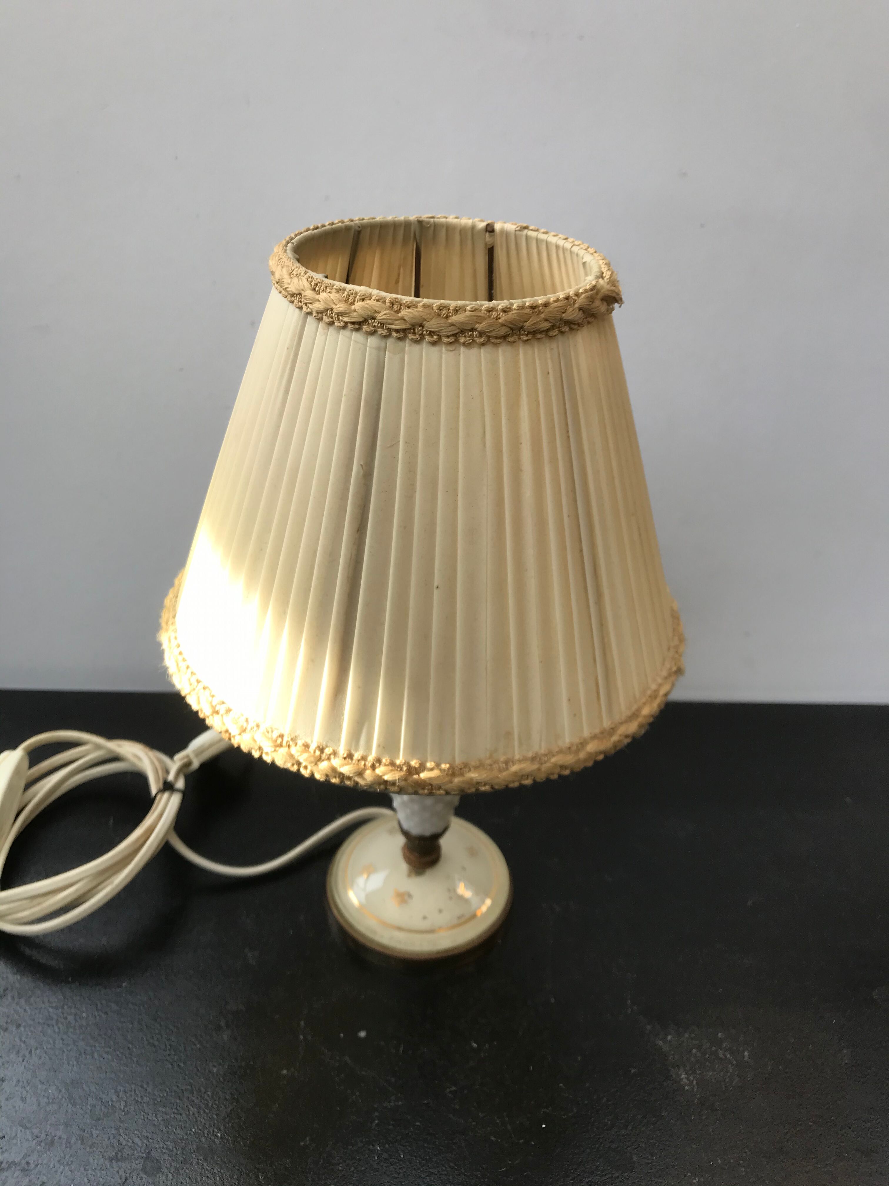 Former Laiton Body Lamp - Glass - White Opaline - Vintage Lampshade