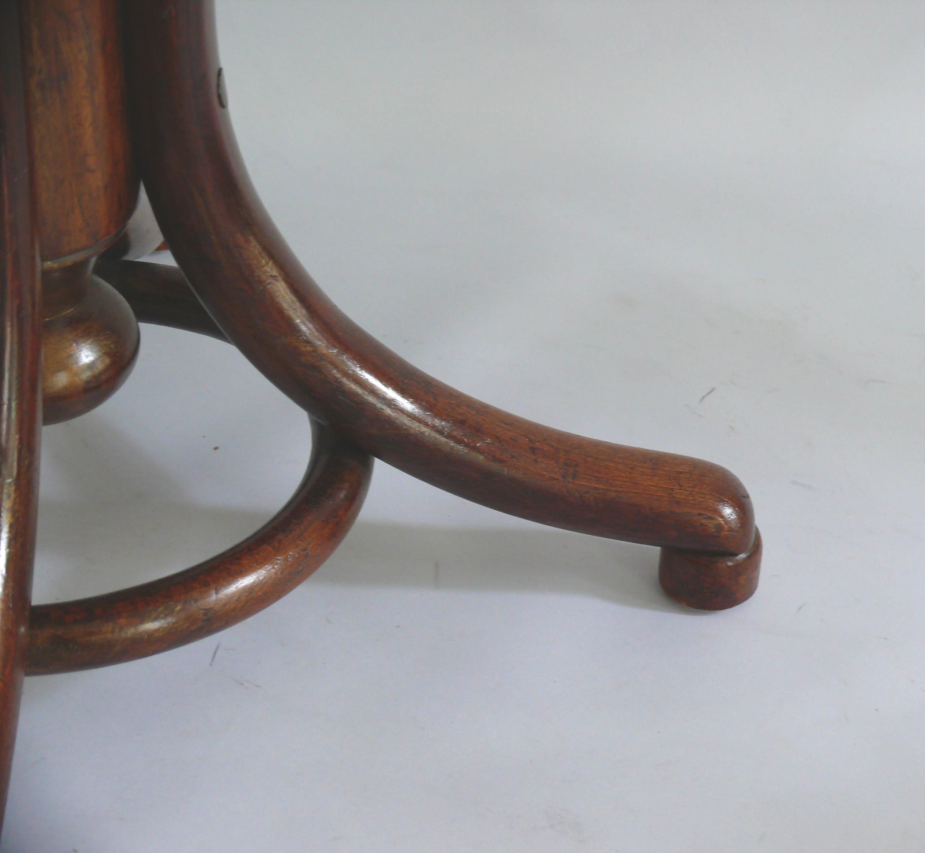 Gebr. Thonet, Bugholz Piano Stool No. 1, Late 19th Century