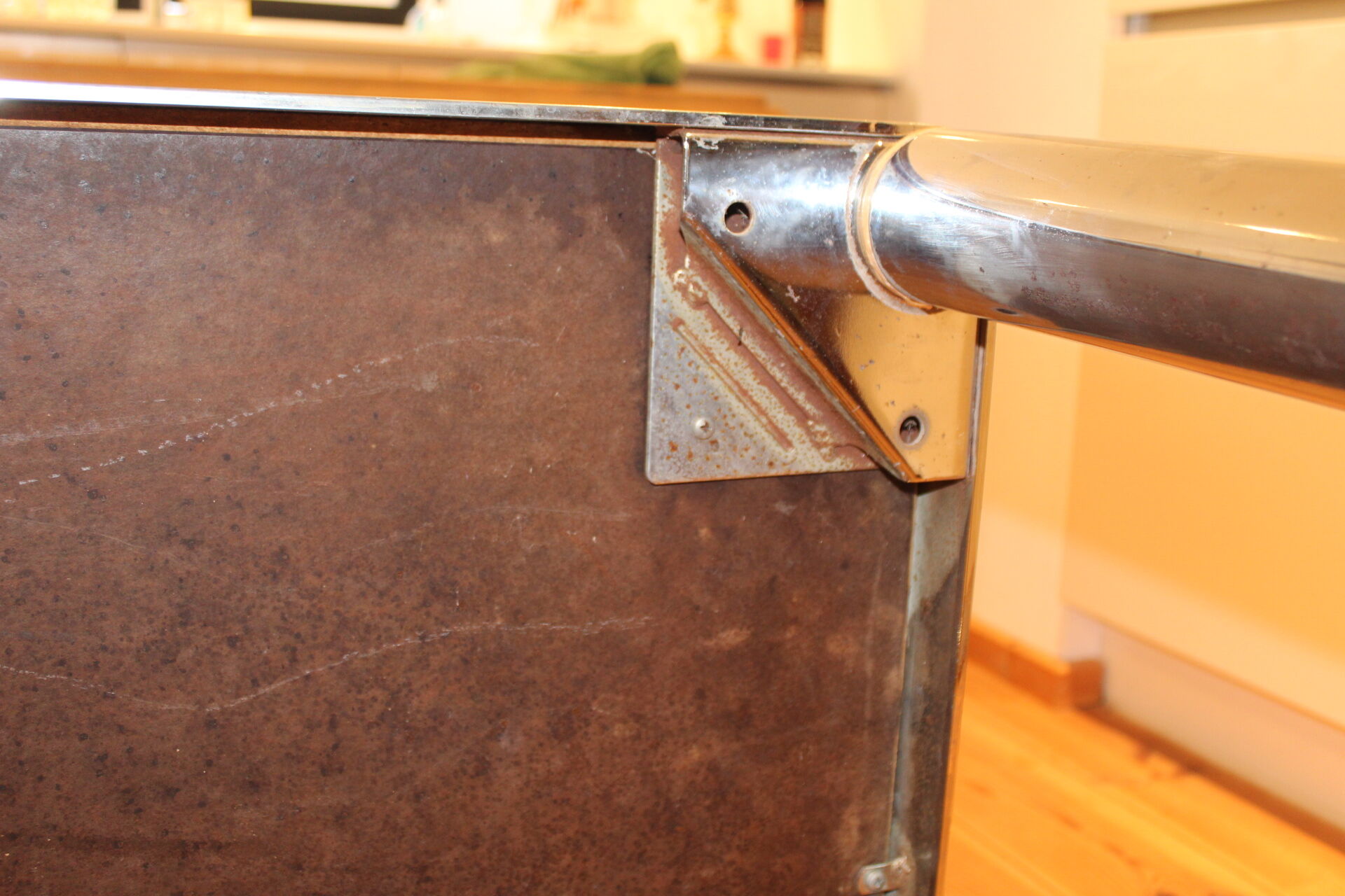 Table from the 70's formica in white and stainless steel