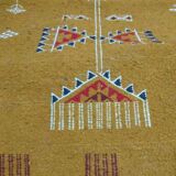 Yellow in 105x65cm wool Kilim rug