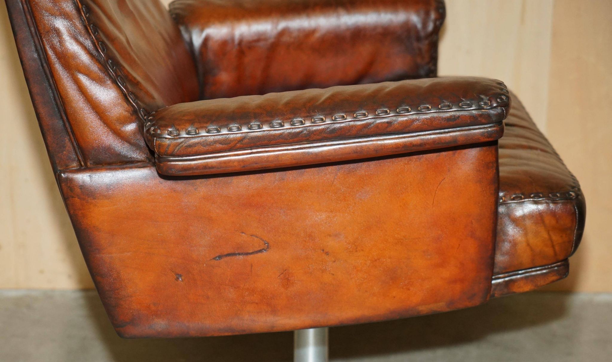 Chaise de bureau pivotante Mid Century Modern De Sede DS35 cuir