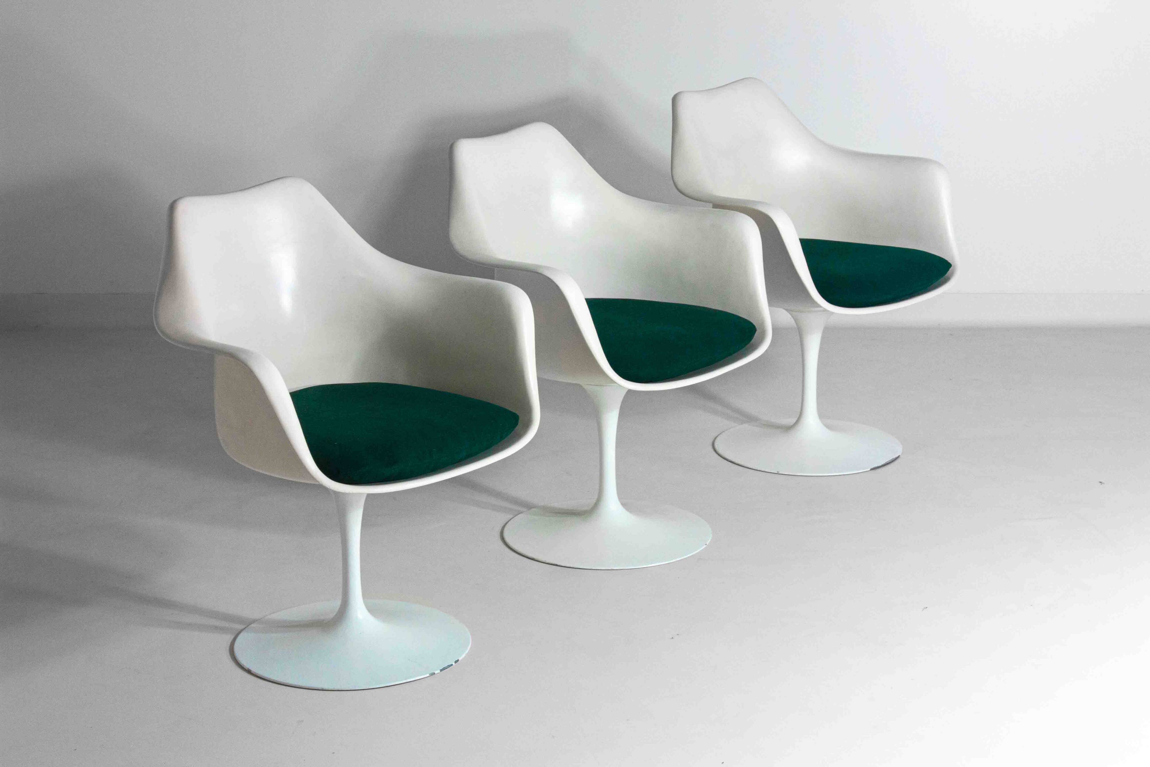Large set of 8 tulip armchairs by Eero Saarinen for Knoll International, 1970s