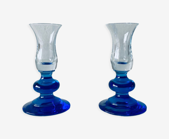 Paire de bougeoirs en verre