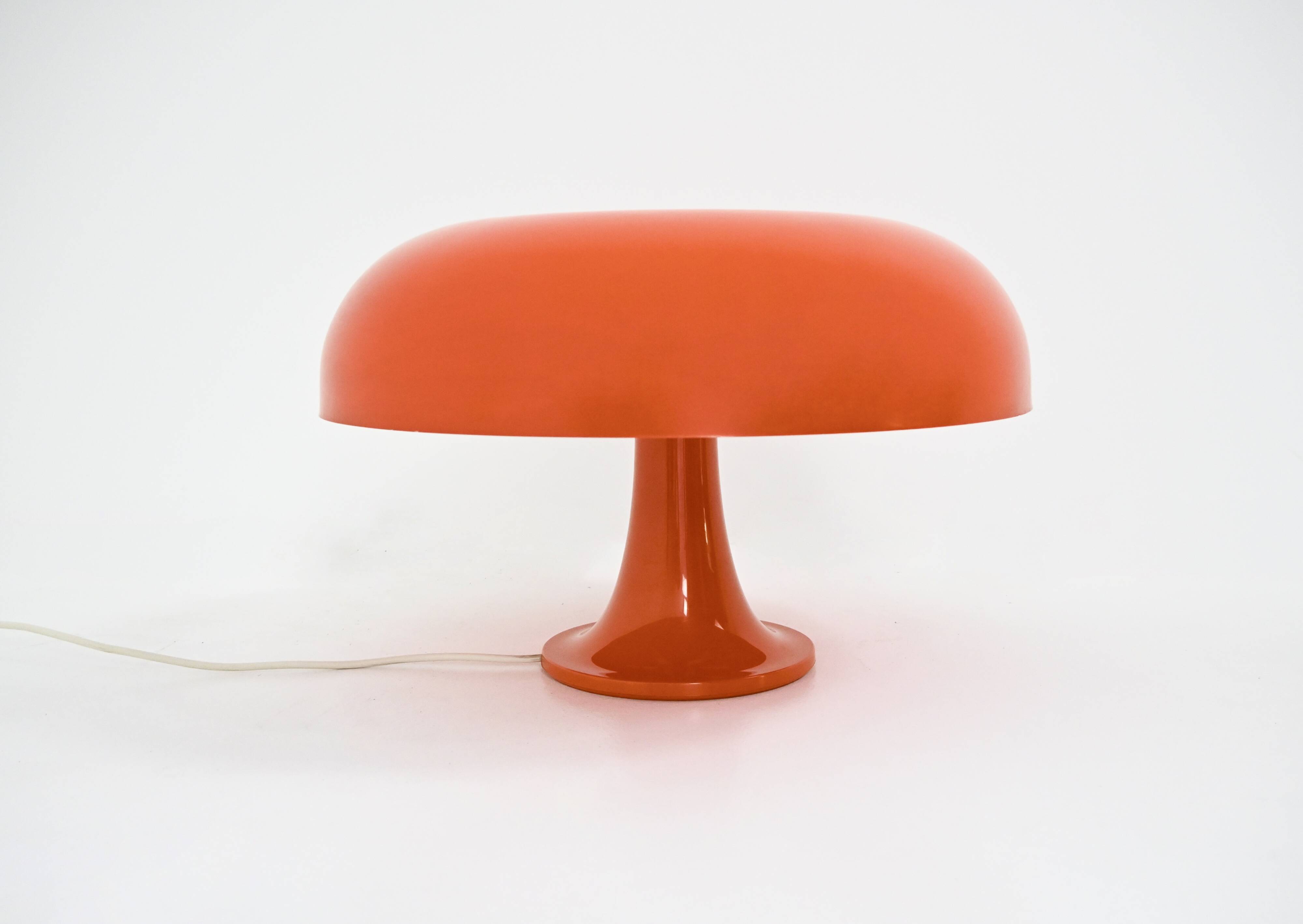 "Nesso" table lamp by Giancarlo Mattioli for Artemide, 1960s.
