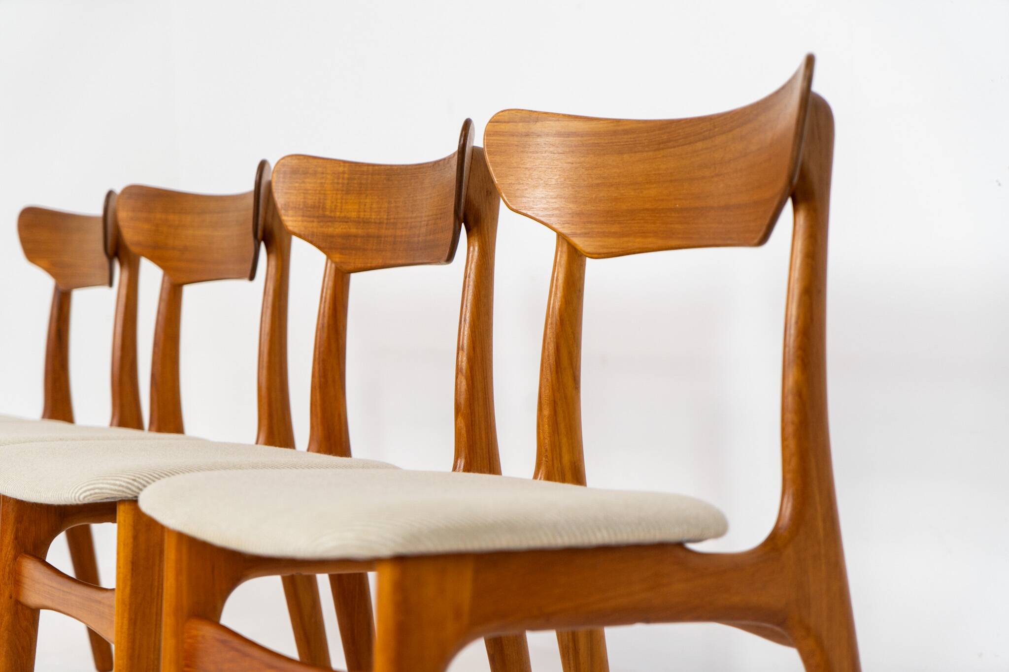 Ensemble de 4 chaises à manger par Schiønning & Elgaard