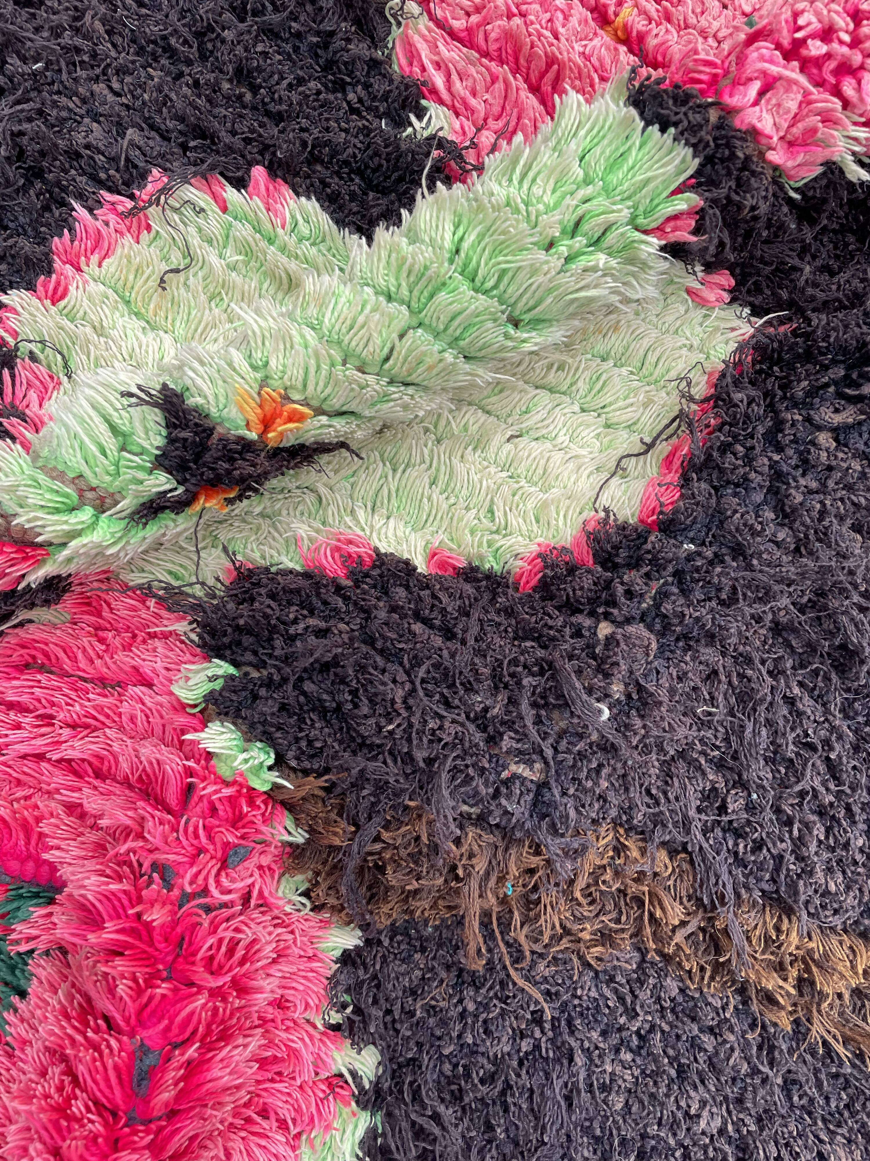 Berber carpet boucherouite