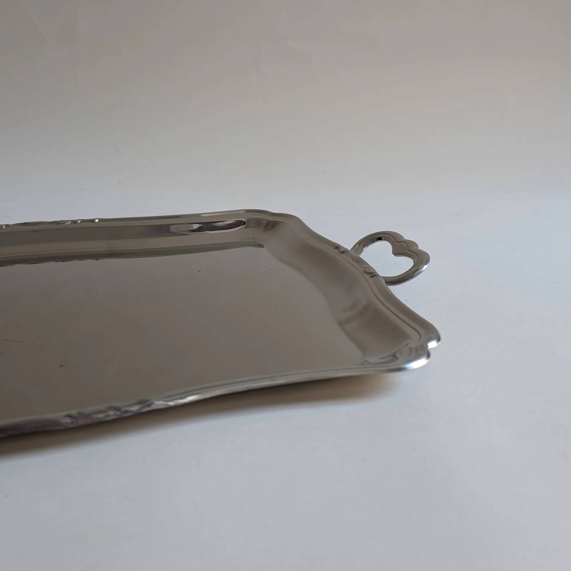 Stainless steel tray