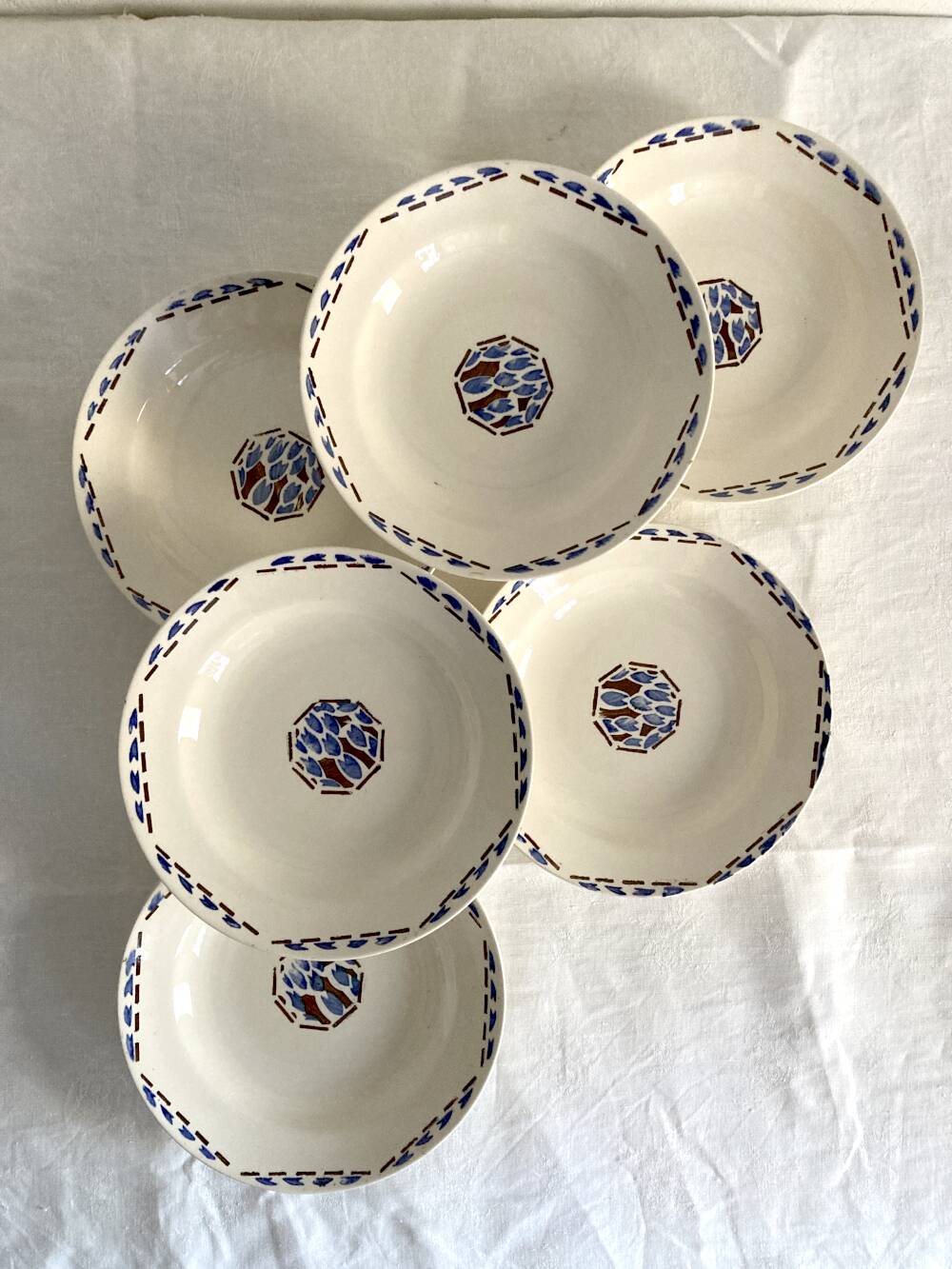 6 soup plates, ironstone from Longchamp, Arlette pattern, 1950s