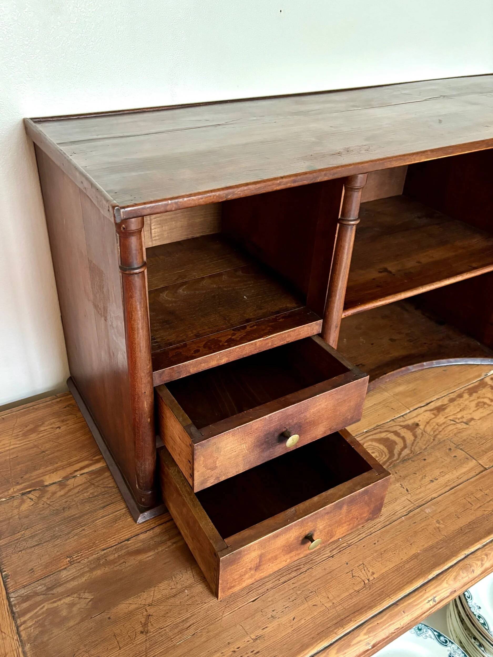 Meuble de rangement, cabinet 4 tiroirs en bois foncé