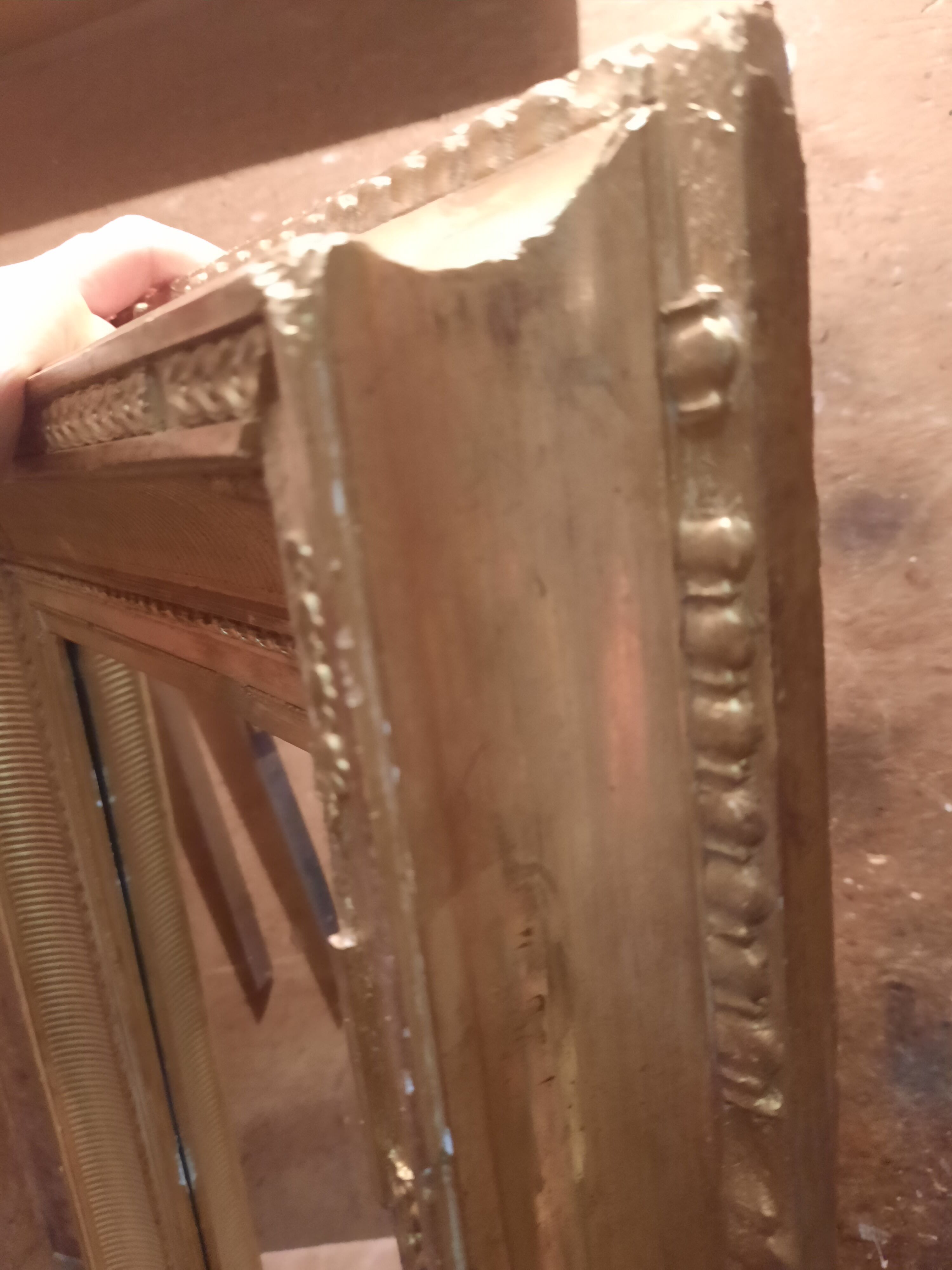 Gilded wood mirror 59x76cm