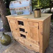 Meuble de rangement / Buffet pin massif