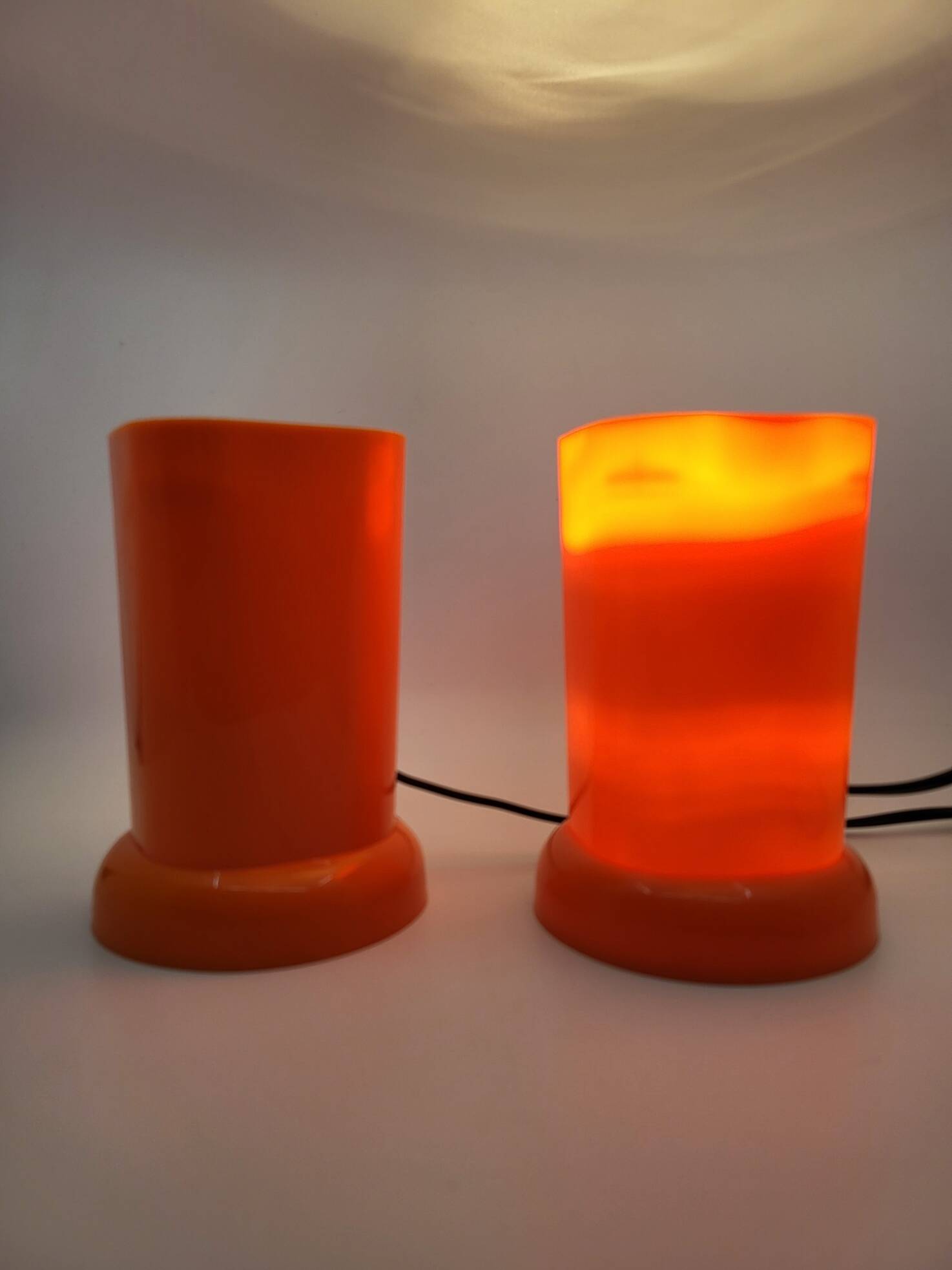 Designer lamp in orange plastic Space Age Vintage 1970 Vintage set of 2