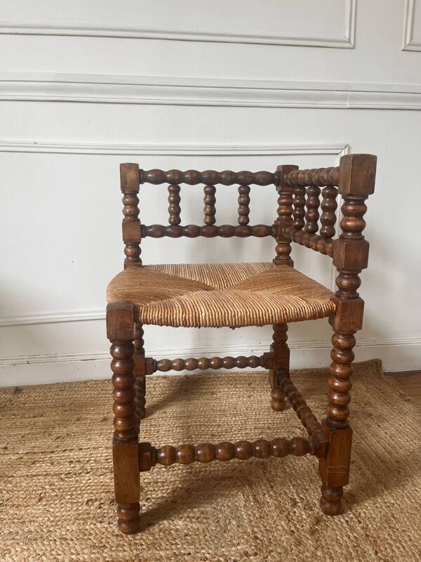 Chaise coin du feu bois et paille