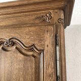 Solid oak bonnet maker