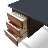 Office by Florence Knoll edited and signed Knoll circa 1950 black lacquered
