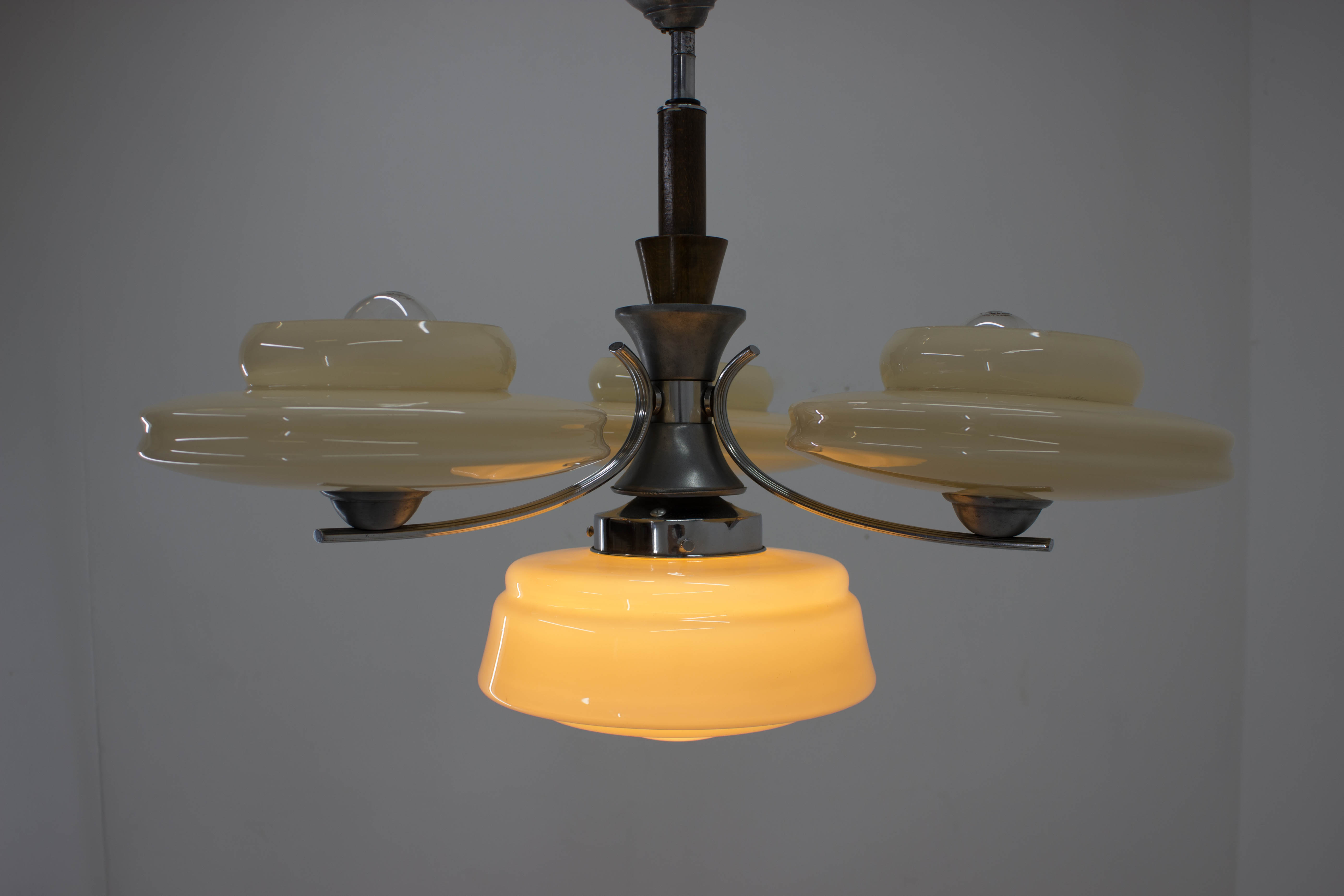 Art deco chandelier circa 1930