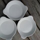 Set of 3 cast iron winged dishes