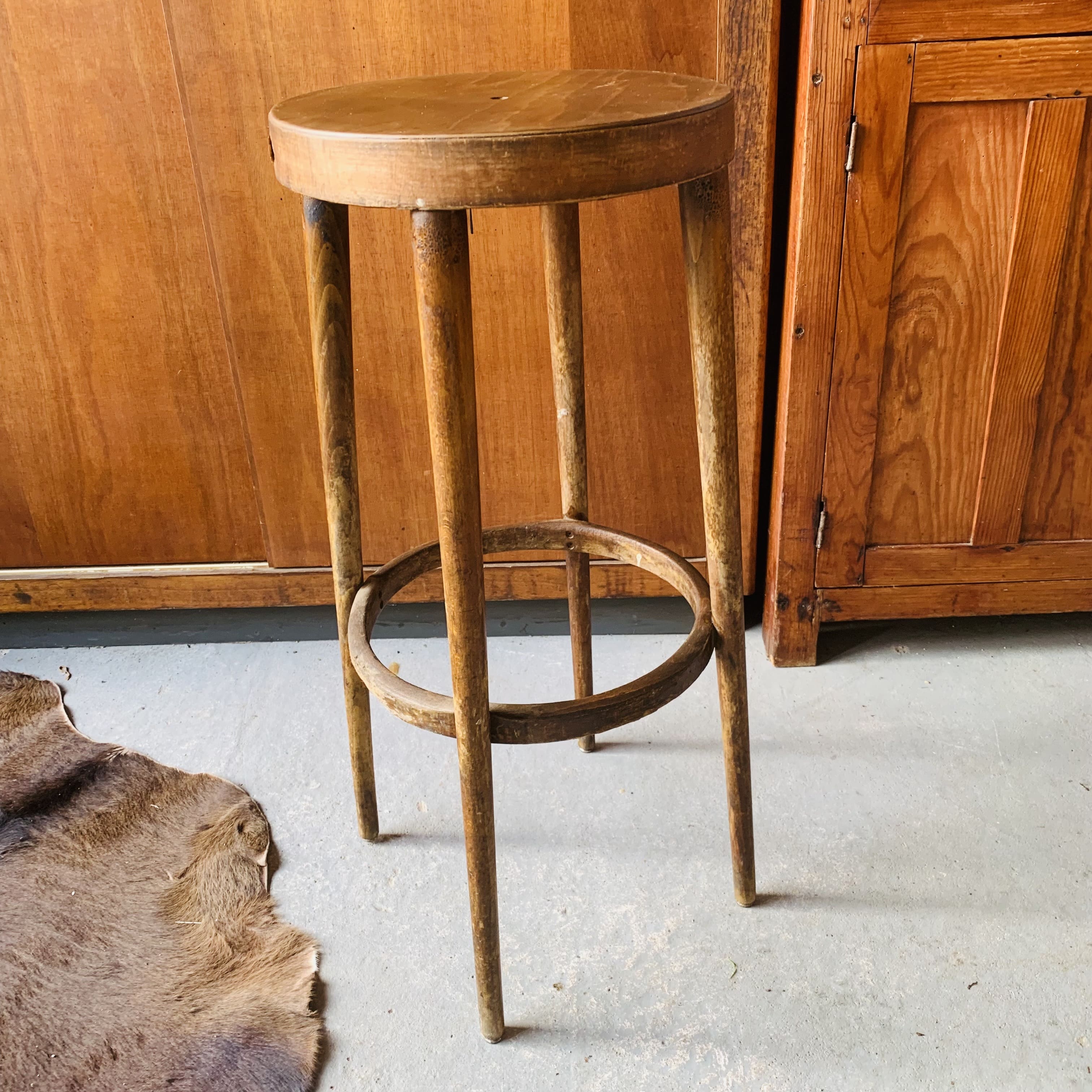 Curved high stool