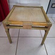 Table basse en rotin maugrion