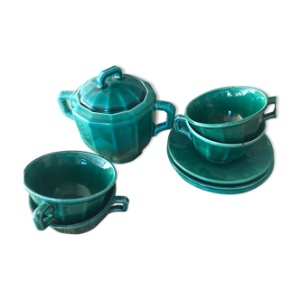 Set of 4 coffee cups, 4 saucers and one sugar bowl