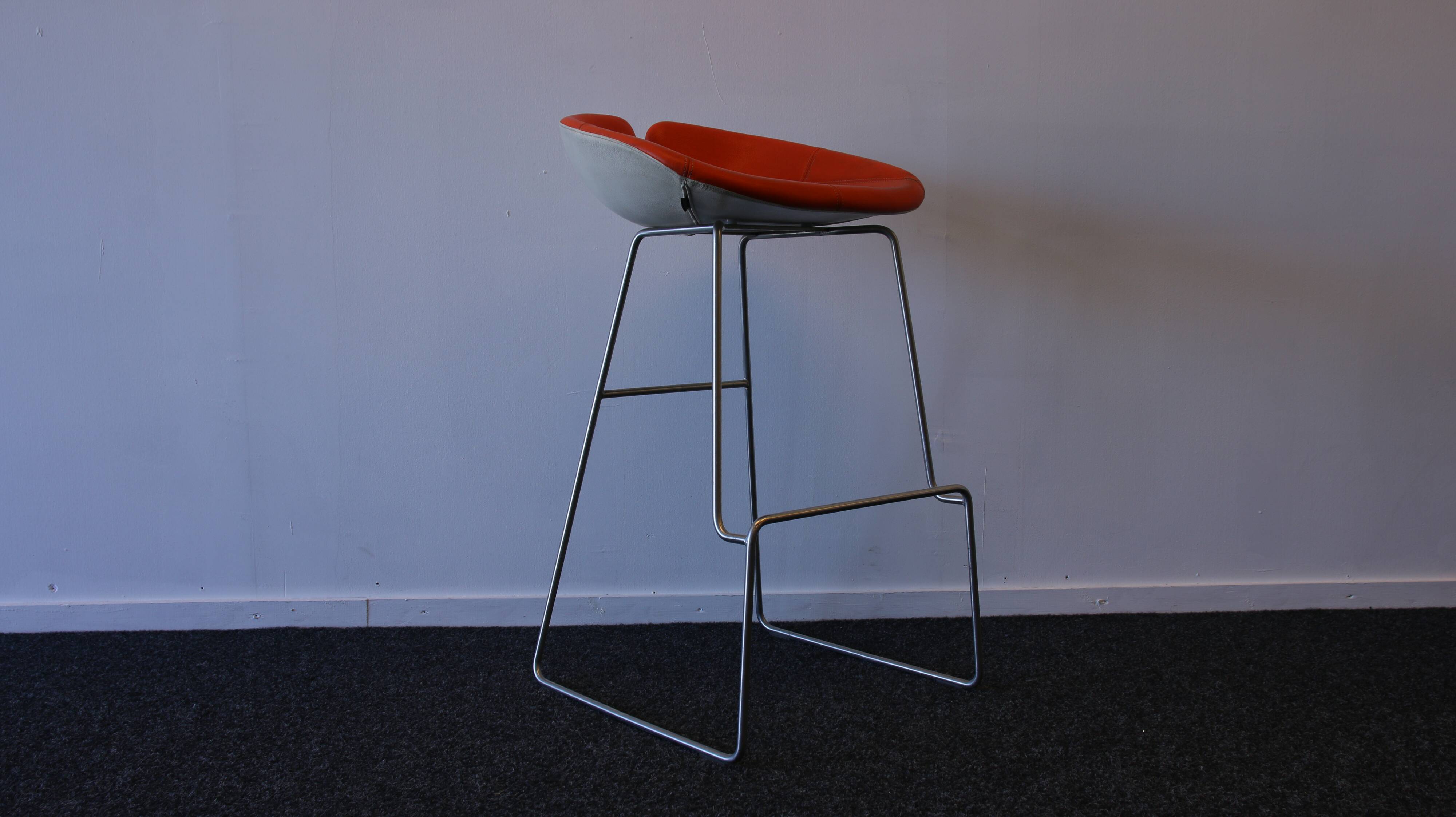 Set of 2  Moroso Fjord barstools by Patricia Urquiola