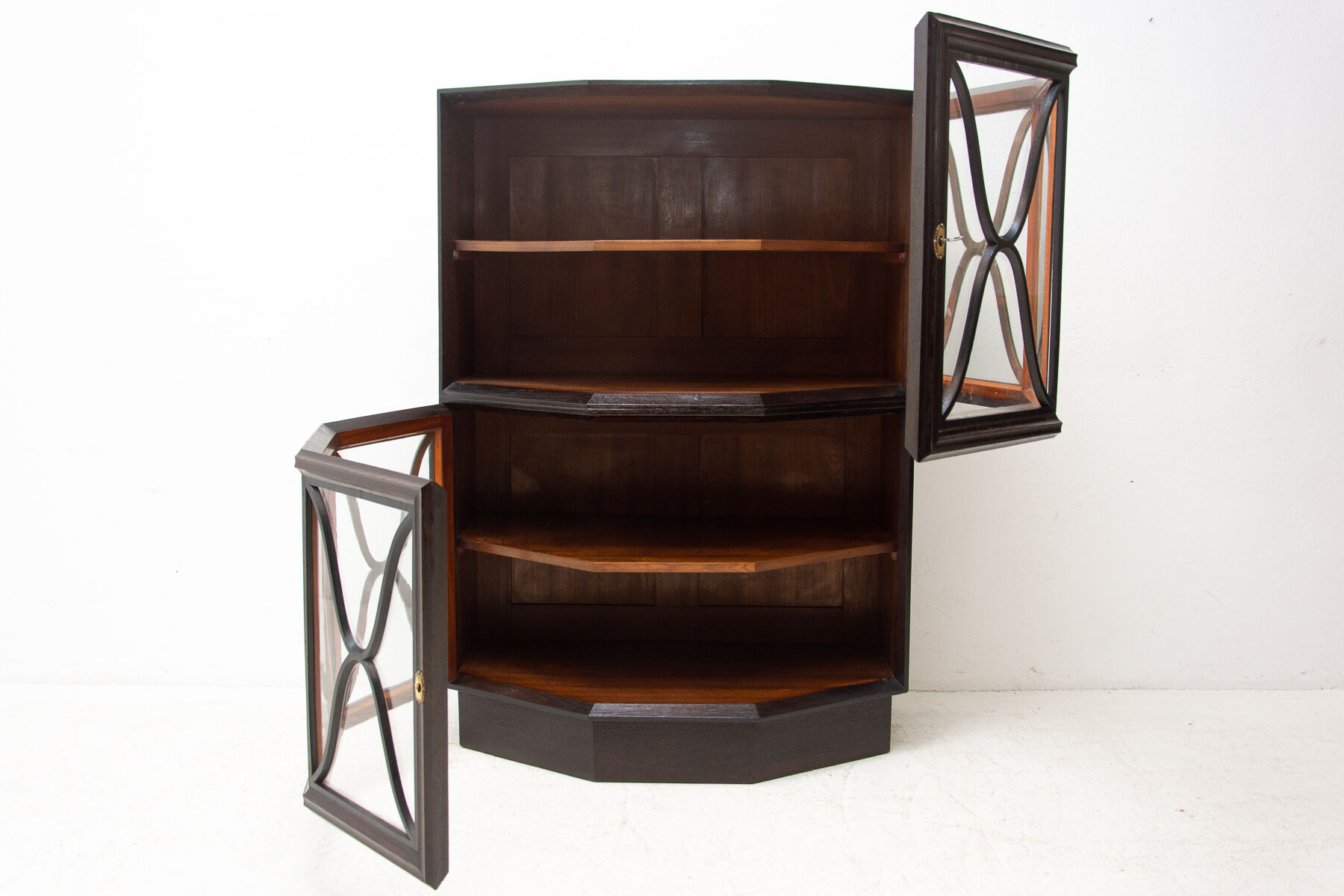 Art Nouveau storey bookcase, Austria-Hungary, 1910