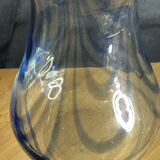 Vase Biot en verre soufflé à inclusions bleues – France vintage – H 23 cm