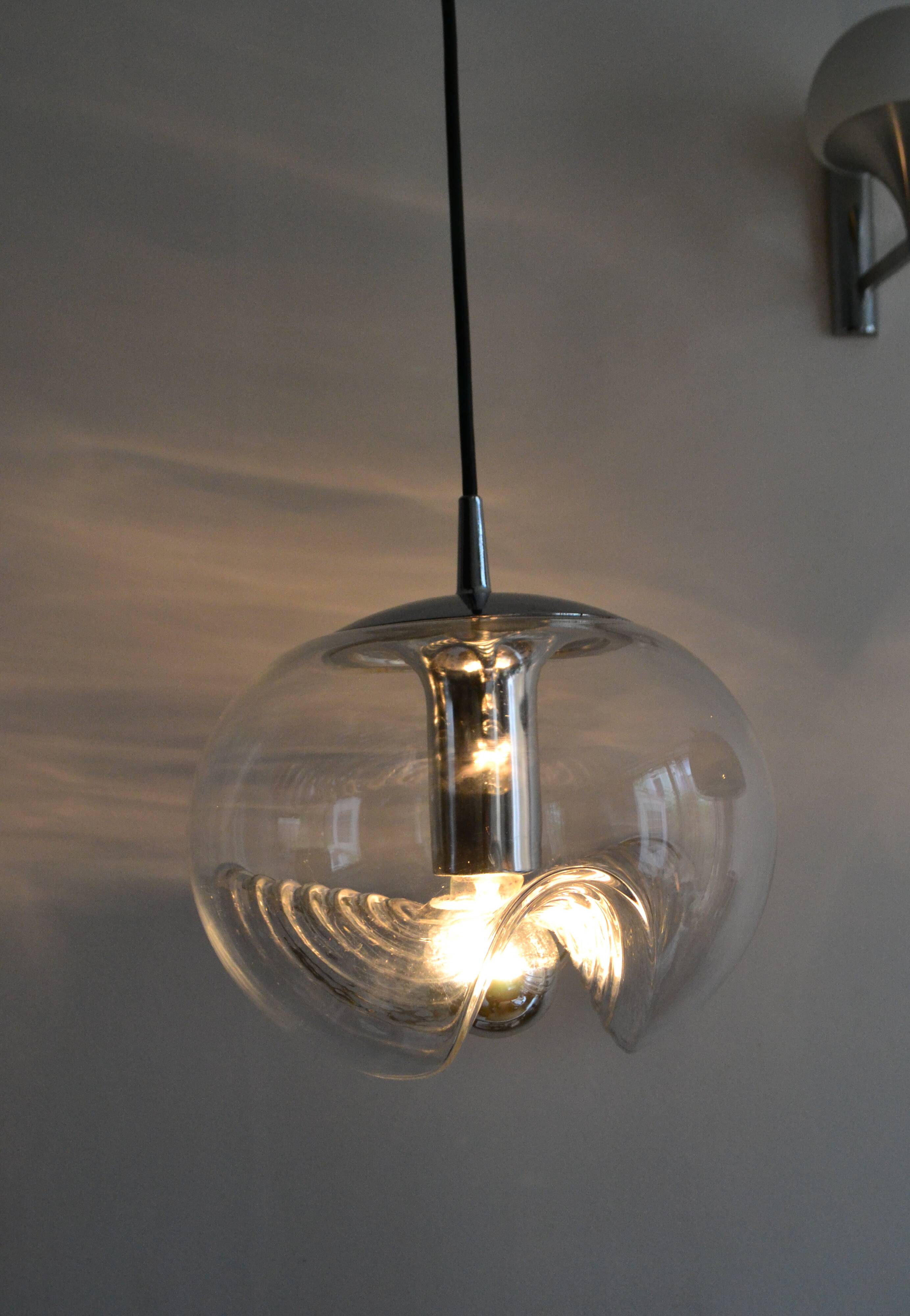 Peill & Putzler "wave" suspension, glass and chrome from the 60s/70s.