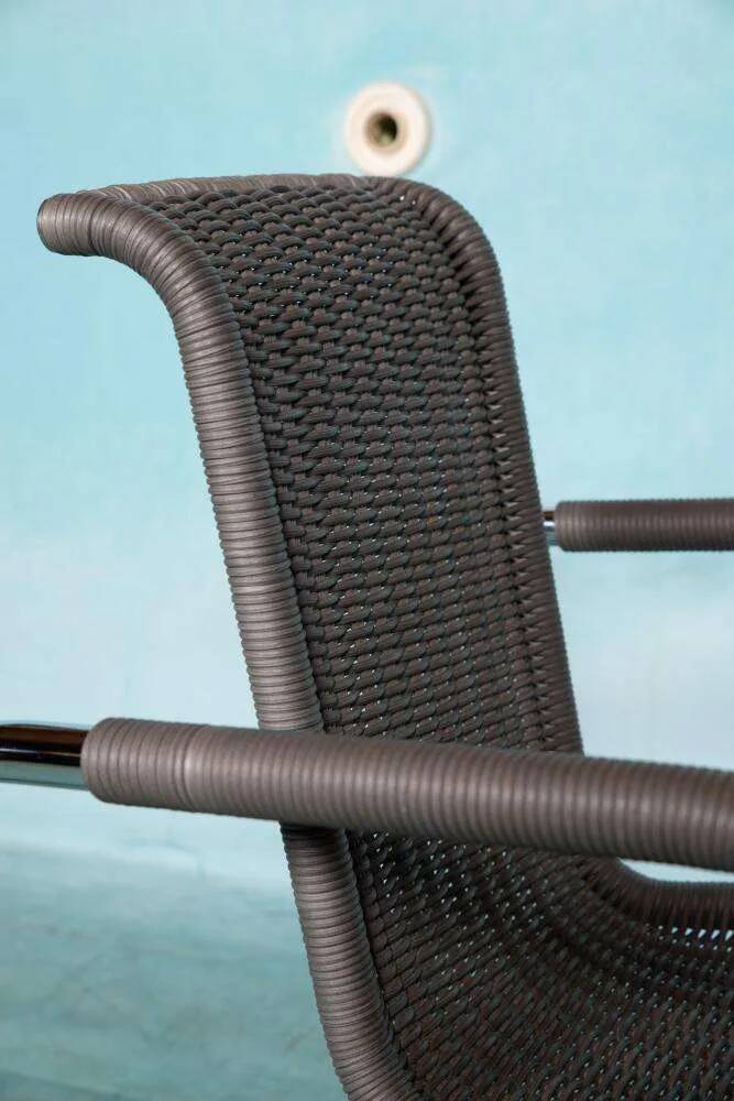 Vintage Tecta B20 armchair, minimalist tubular chair.