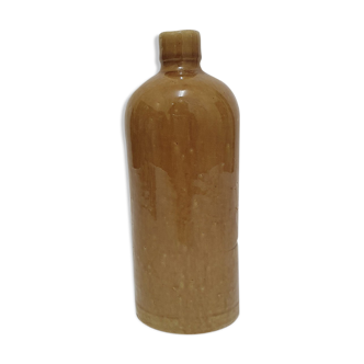 Terracotta bottle