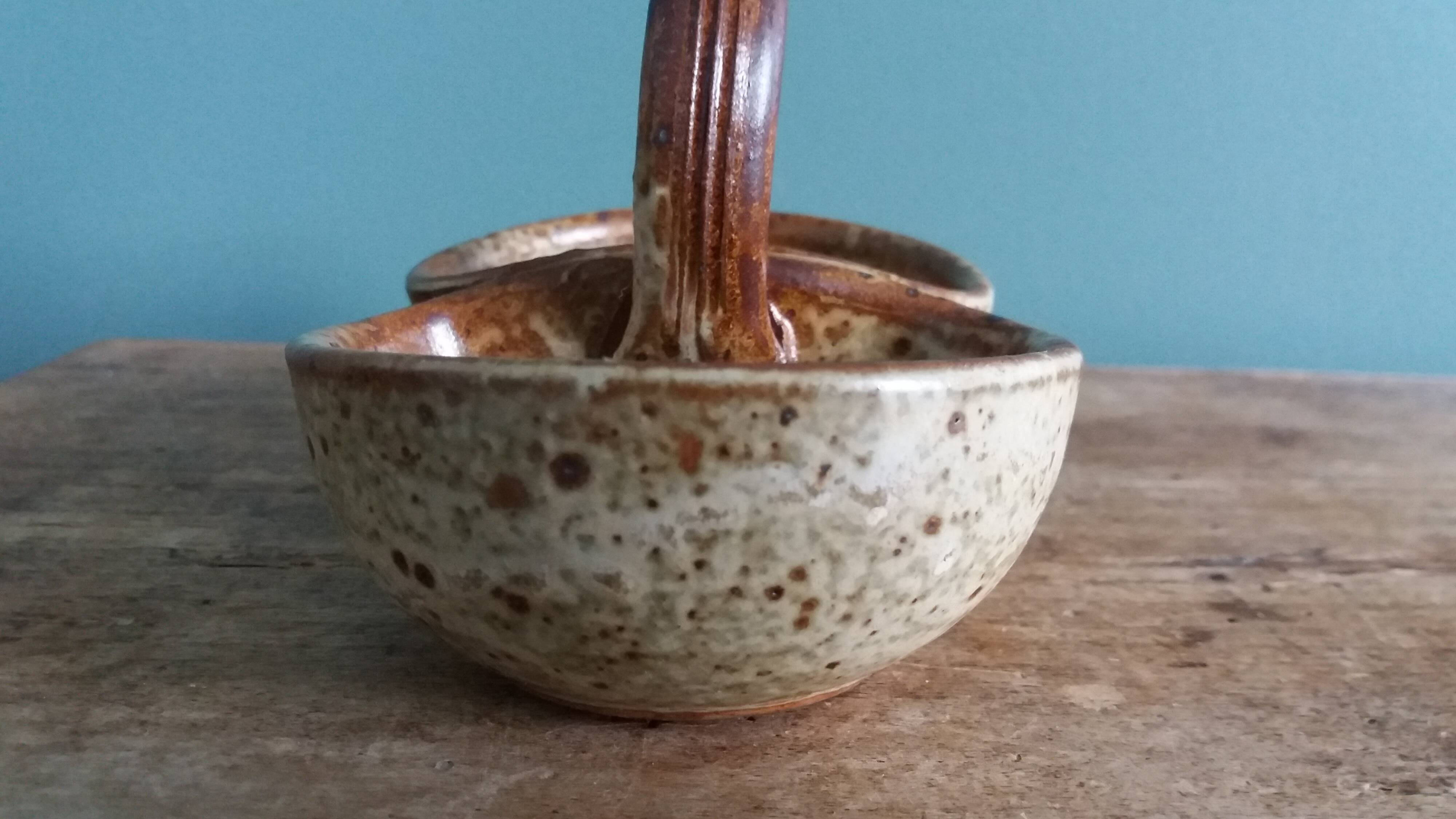 Stoneware salt and sauce dish from Puisaye, signed Jean-Pierre Prud’homme