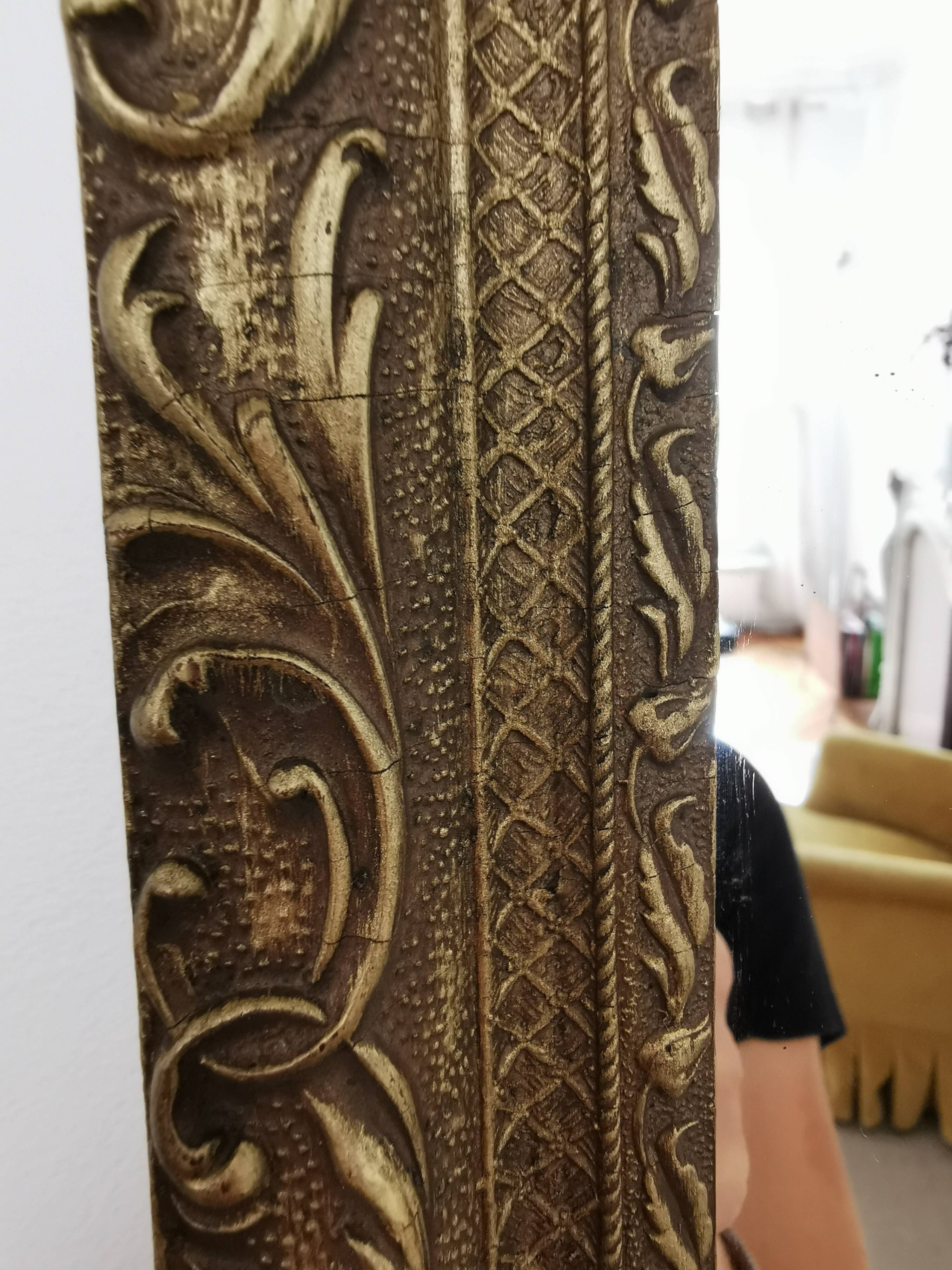 Louis XIII-style gold mirror - 58x48cm